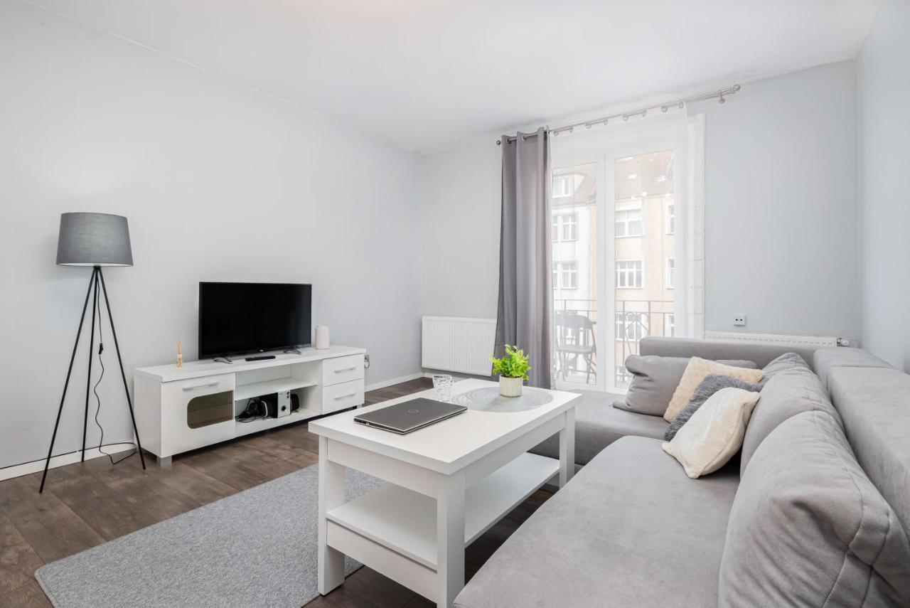 Apartment Dworcowa By Renters