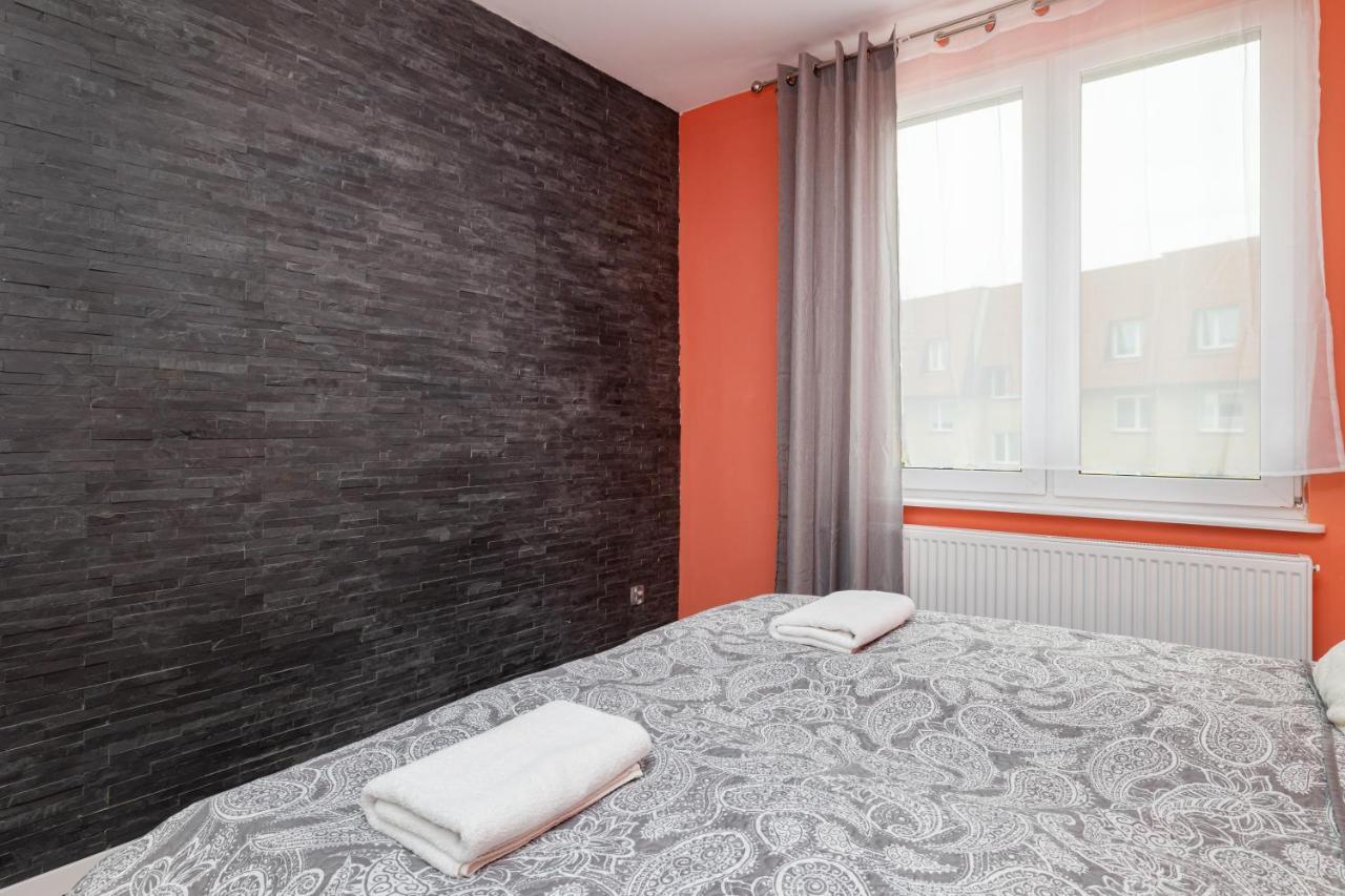 Dworcowa By Renters Apartment *