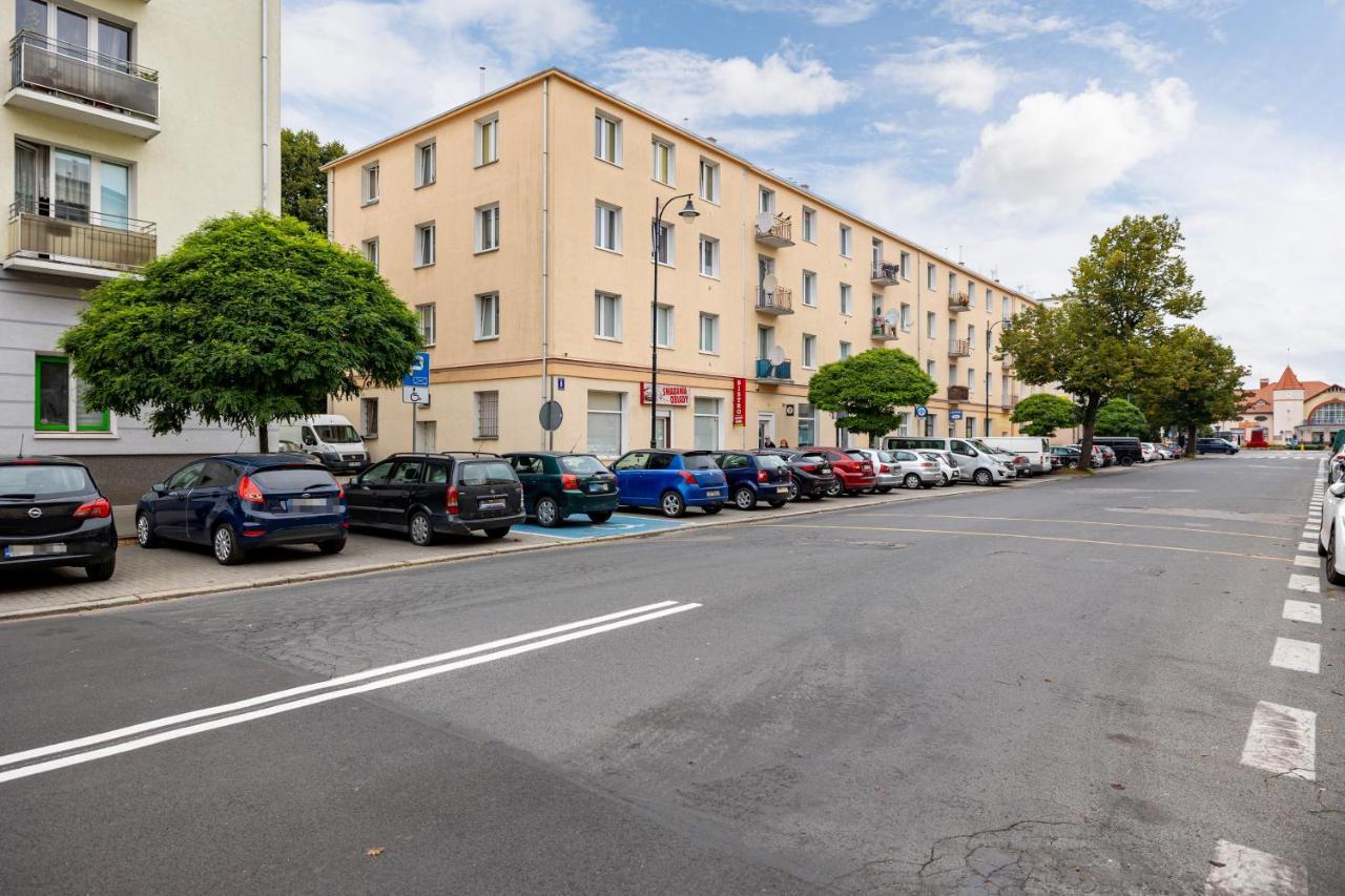 Dworcowa By Renters Apartment